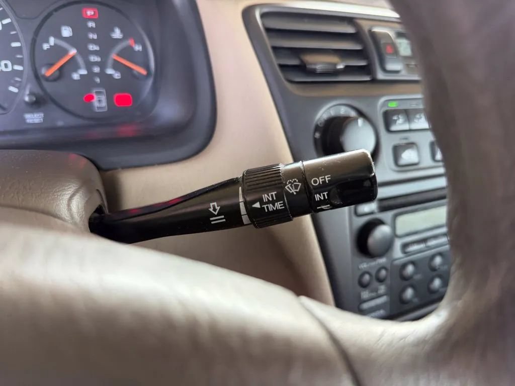 Used 2000 Honda Accord EX image 35