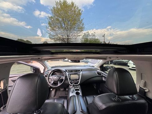 Used 2019 Nissan Murano SL w/ SL Technology Package FWD image 20