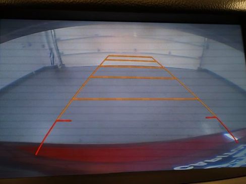 Used 2017 Chevrolet Cruze LT w/ Sun And Sound Package image 26