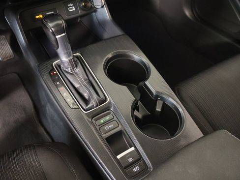 Used 2022 Honda Civic EX image 8