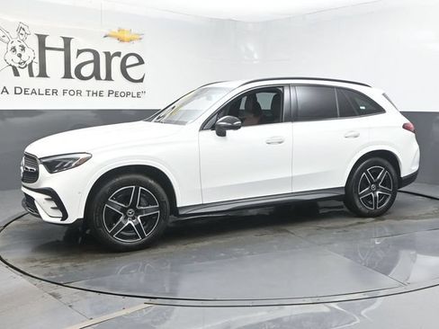 Used 2024 Mercedes-Benz GLC 300 image 32