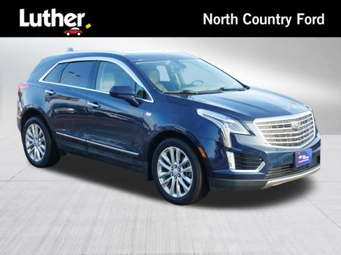 Used 2017 Cadillac XT5 Platinum image 1