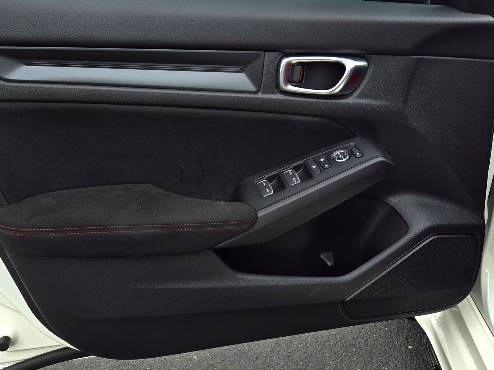 Used 2025 Honda Civic Type R image 14