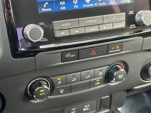 Used 2023 Nissan Frontier SV image 30