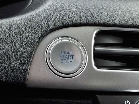 Used 2023 Hyundai Palisade SEL image 26