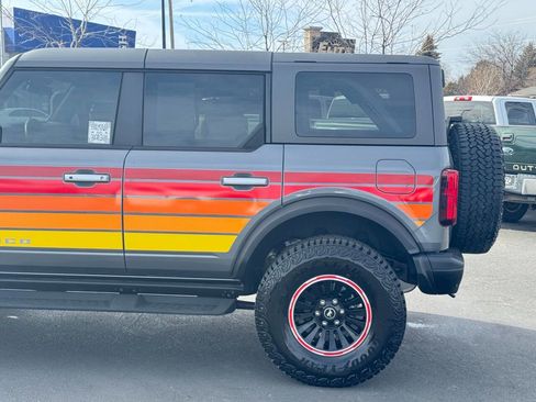 Used 2025 Ford Bronco Big Bend w/ Black Diamond Package image 10