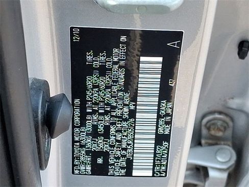 Used 2011 Toyota 4Runner Limited image 24