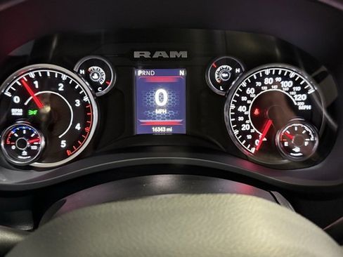 Used 2022 RAM 2500 Big Horn image 15