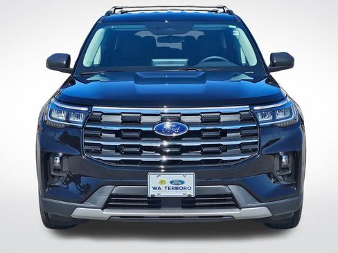 New 2026 Ford Explorer Active w/ Active Comfort Package image 4