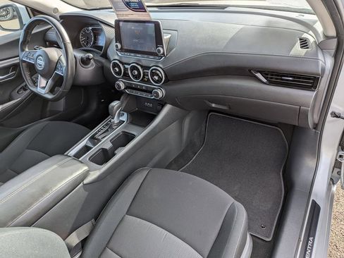 Used 2022 Nissan Sentra SV FWD image 22