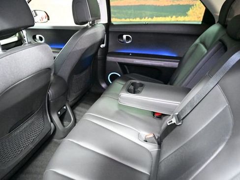 Used 2024 Hyundai Ioniq 5 Limited image 40