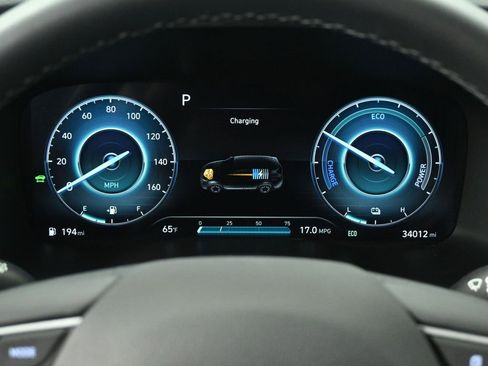 Used 2022 Hyundai Santa Fe SEL Premium image 28