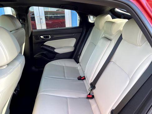 Used 2023 Acura Integra A-Spec image 7