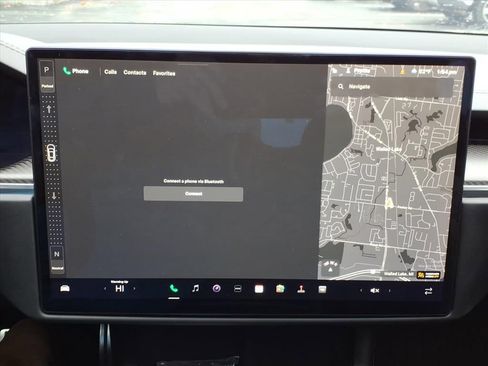 Used 2021 Tesla Model S Plaid image 15