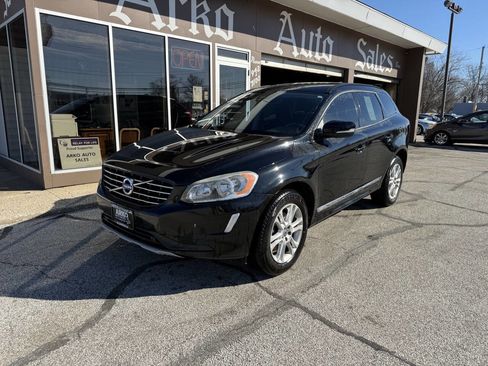 Used 2016 Volvo XC60 T5 image 2