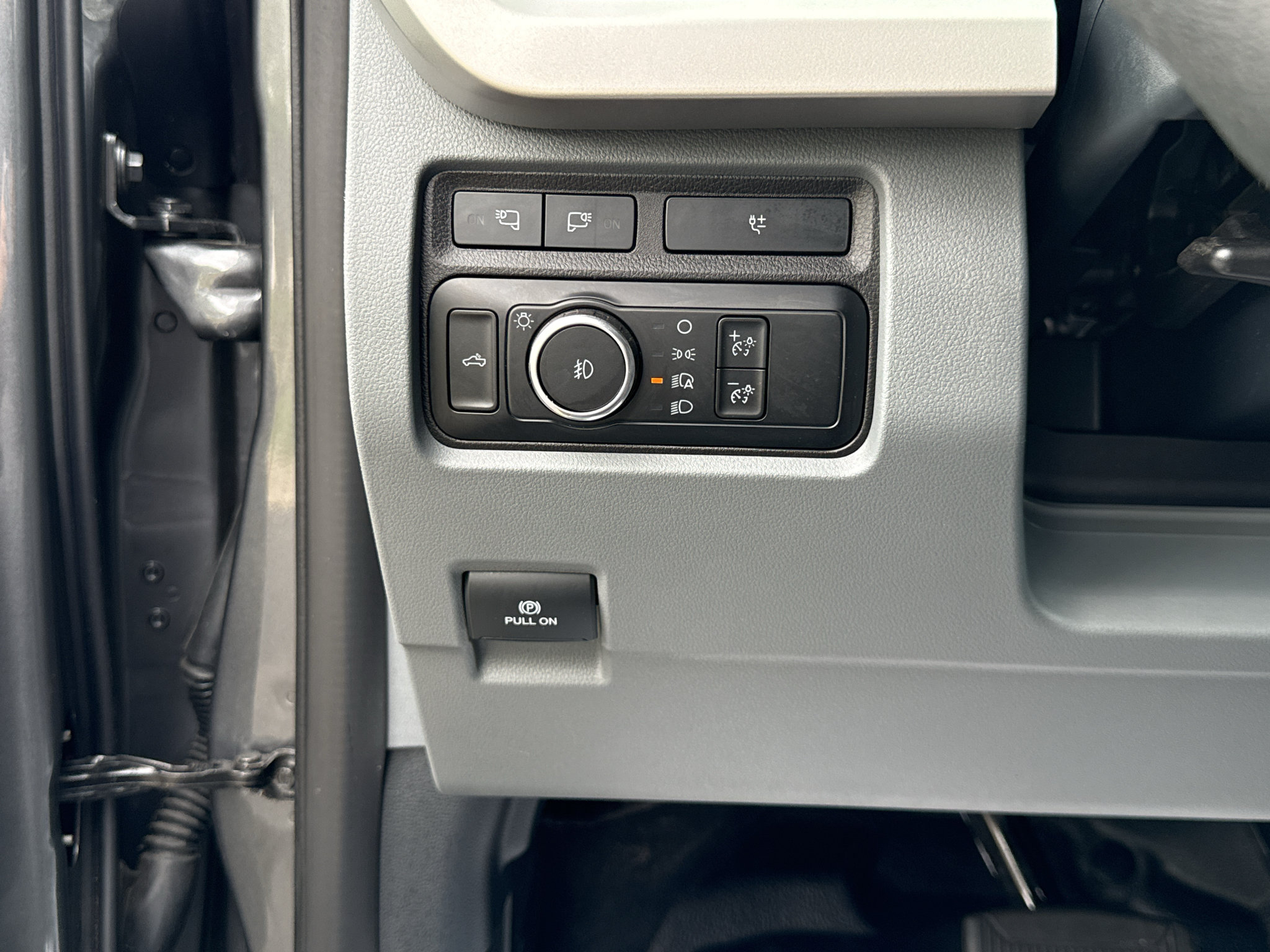 Used 2024 Ford F250 XLT AWD/4WD image 21