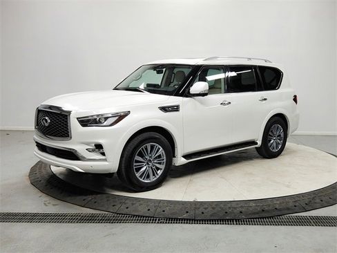 Used 2023 INFINITI QX80 Luxe w/ Cargo Package image 3
