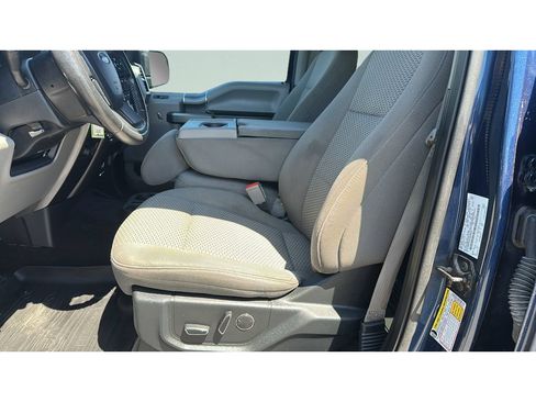 Used 2018 Ford F150 XLT w/ Equipment Group 302A Luxury AWD/4WD image 10