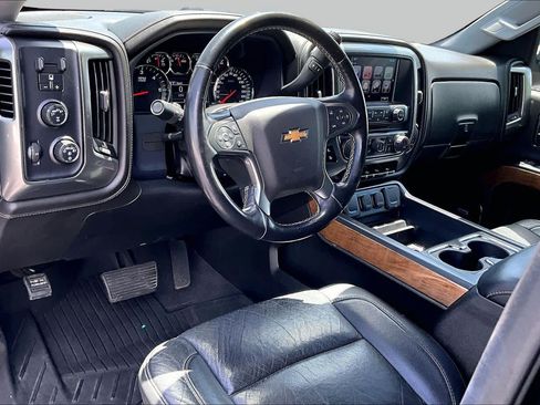 Used 2018 Chevrolet Silverado 1500 LTZ w/ Sport Package AWD/4WD image 17