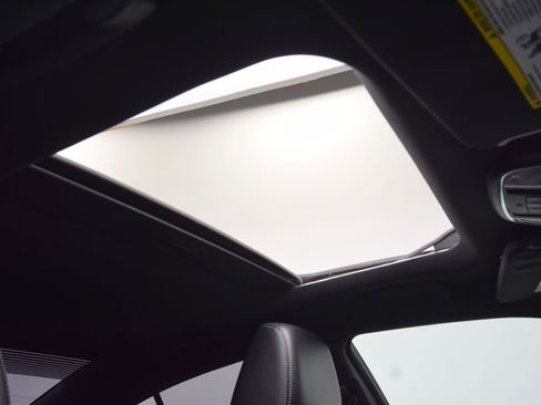 Used 2013 Dodge Charger R/T image 16