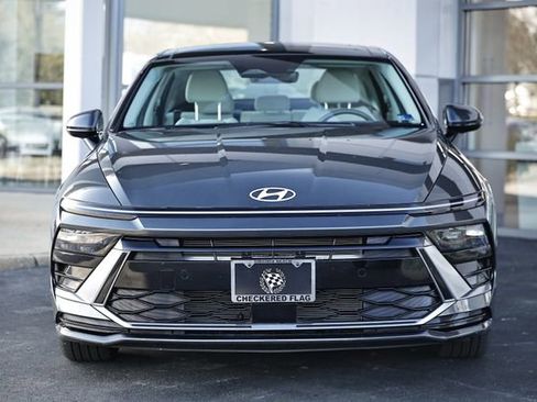 Used 2024 Hyundai Sonata SEL w/ Convenience Package image 12