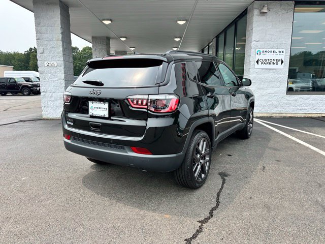 New 2025 Jeep Compass Limited w/ Sun & Sound Group AWD/4WD image 5