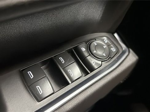 Used 2022 GMC Sierra 1500 SLT w/ SLT Premium Plus Package image 22