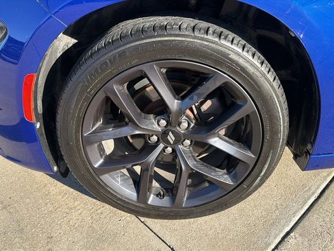 Used 2019 Dodge Charger SXT w/ Blacktop Package image 31