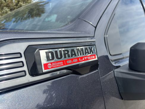 Used 2024 GMC Sierra 3500 AT4 w/ AT4 Preferred Package image 12