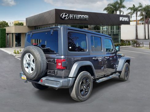 Used 2021 Jeep Wrangler Unlimited Sport image 3