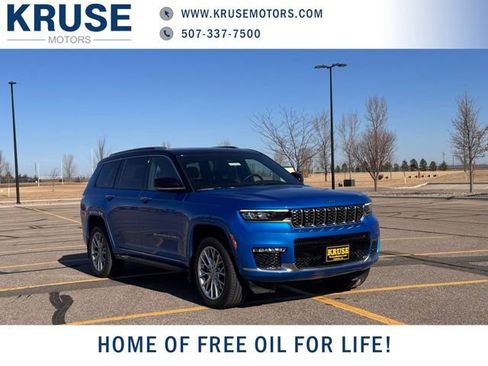 Used 2023 Jeep Grand Cherokee L Summit w/ Advanced Protech Group IV image 1