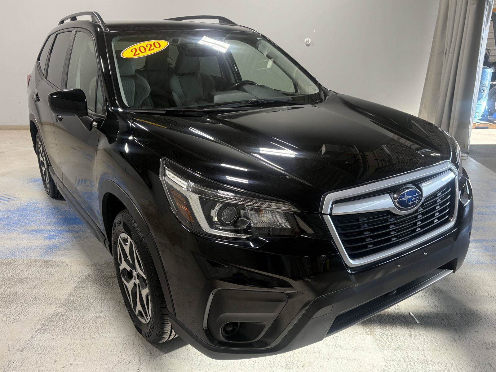 Used 2020 Subaru Forester Premium AWD/4WD image 13