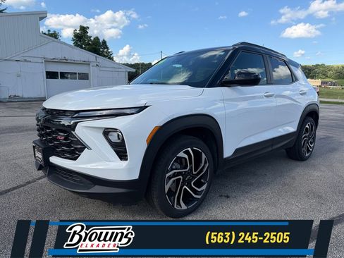 Used 2024 Chevrolet TrailBlazer RS w/ Convenience Package AWD/4WD image 1