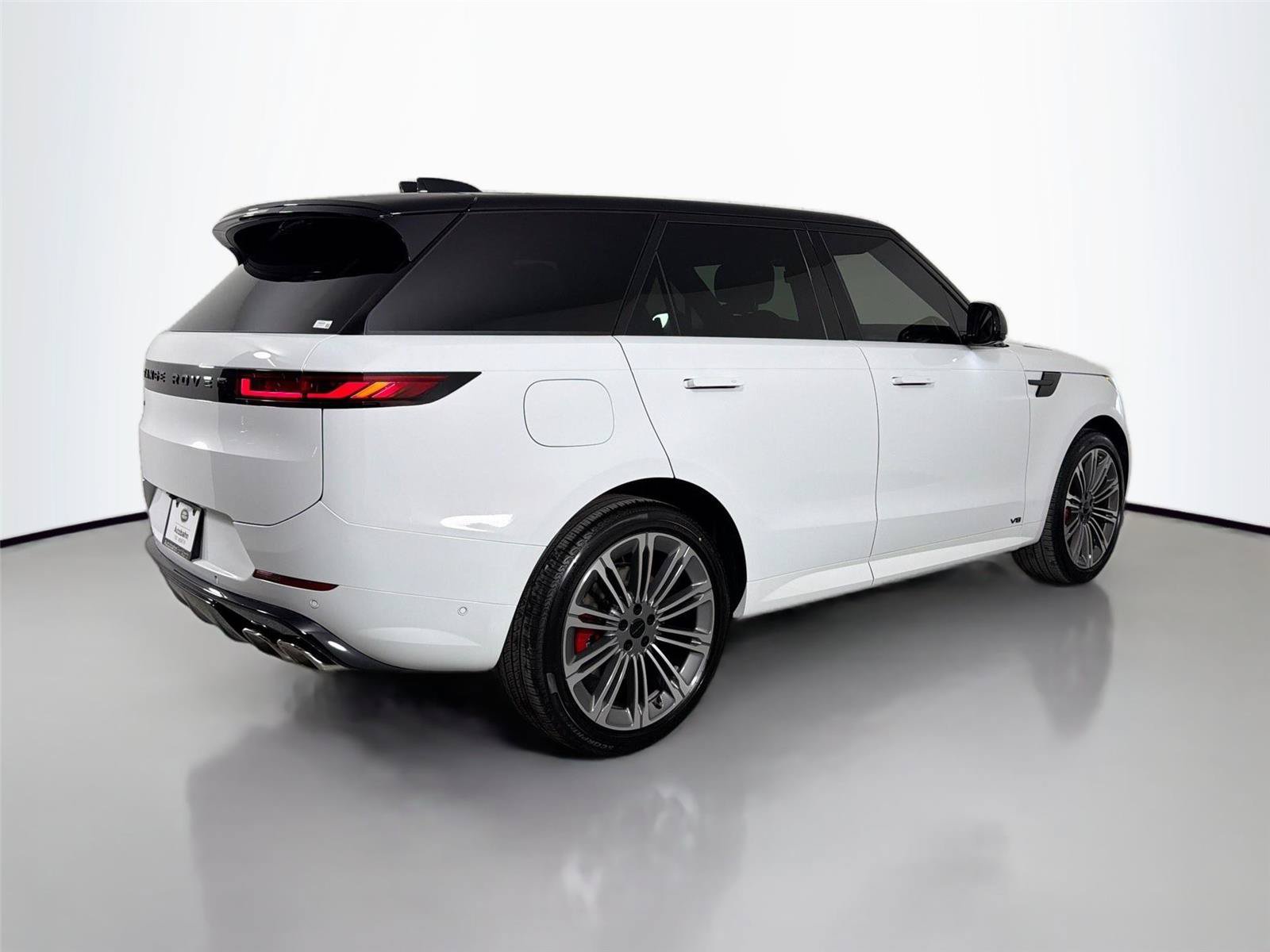 New 2026 Land Rover Range Rover Sport Dynamic SE AWD/4WD image 5