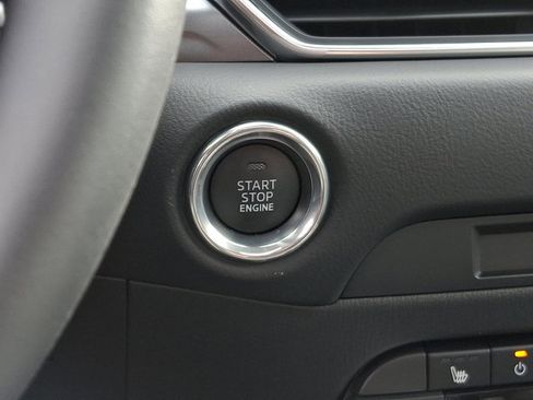 New 2025 MAZDA CX-5 AWD 2.5 S w/ Preferred Package image 18