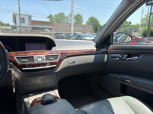 Used 2009 Mercedes-Benz S 550 image 23