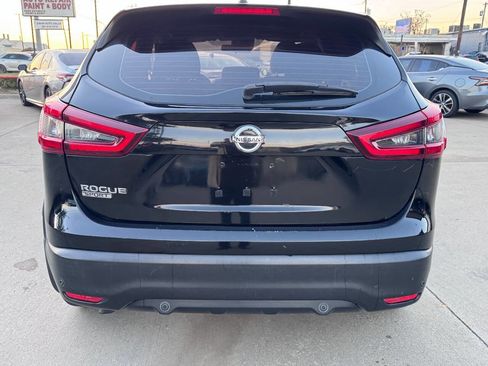 Used 2020 Nissan Rogue Sport S w/ Appearance Package image 8