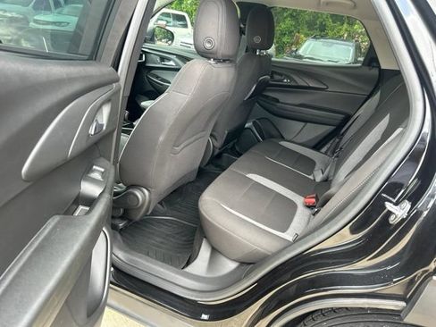 Used 2022 Chevrolet TrailBlazer LS FWD image 16