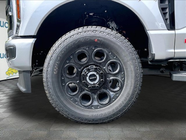 New 2027 Ford F350 Lariat w/ Black Appearance Package AWD/4WD image 28