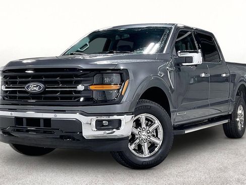 Used 2025 Ford F150 XLT w/ Equipment Group 302A MID AWD/4WD image 14