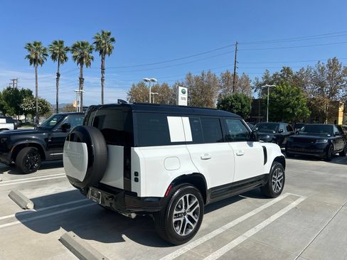 Certified 2026 Land Rover Defender 110 X-Dynamic SE AWD/4WD image 3