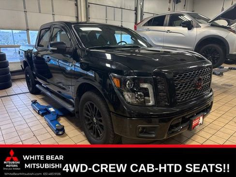Used 2019 Nissan Titan SV w/ SV Convenience Package AWD/4WD image 1