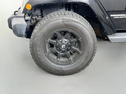 Used 2011 Jeep Wrangler Unlimited Sport AWD/4WD image 10