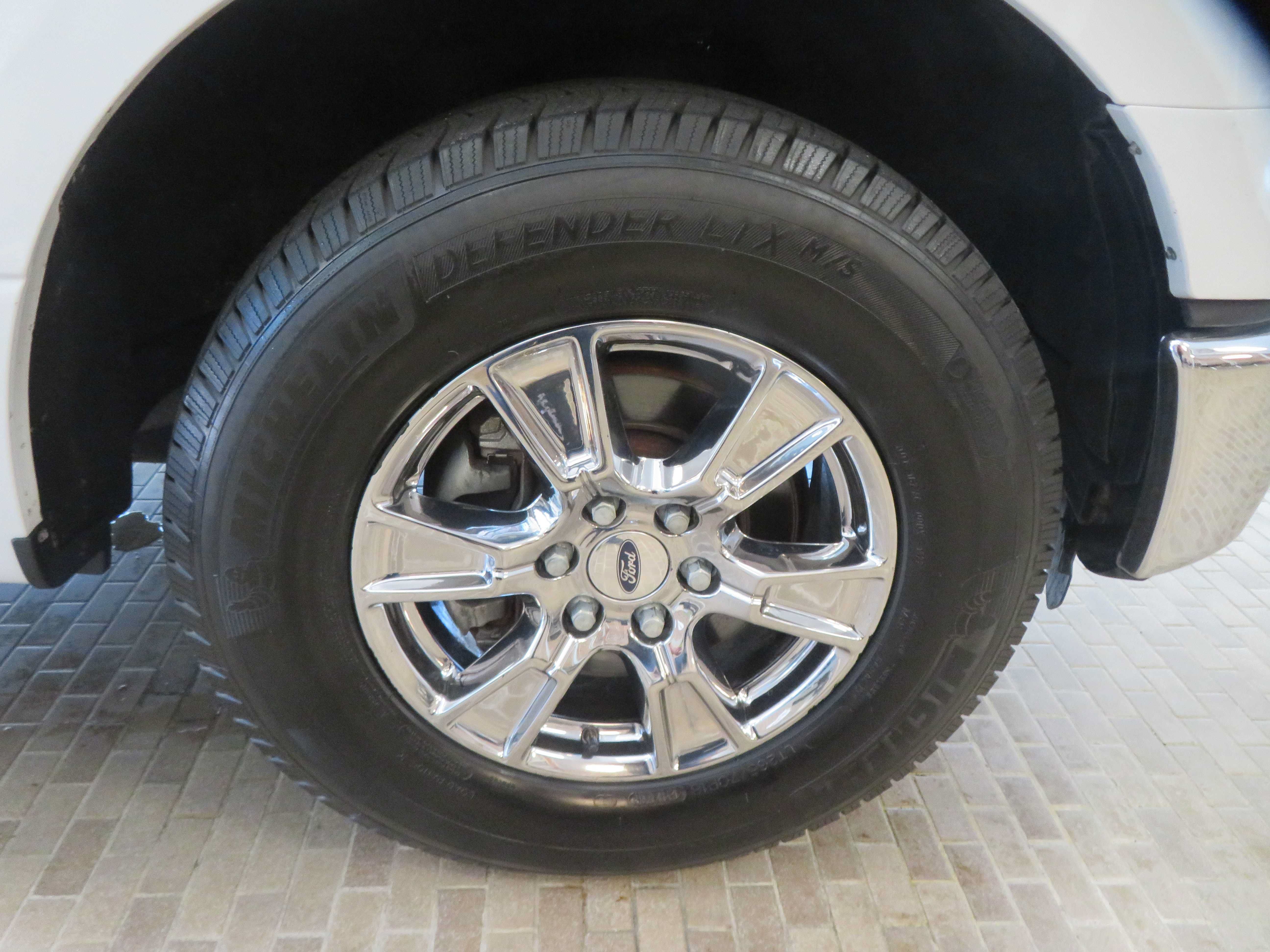 Used 2016 Ford F150 XLT w/ Equipment Group 301A Mid RWD image 10