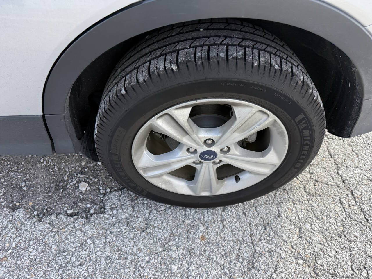Used 2014 Ford Escape SE w/ Equipment Group 201A FWD image 10