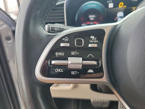 Used 2021 Mercedes-Benz GLS 580 4MATIC image 19