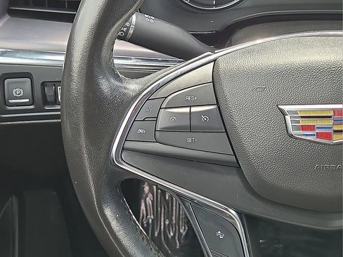 Used 2020 Cadillac XT5 Luxury image 19
