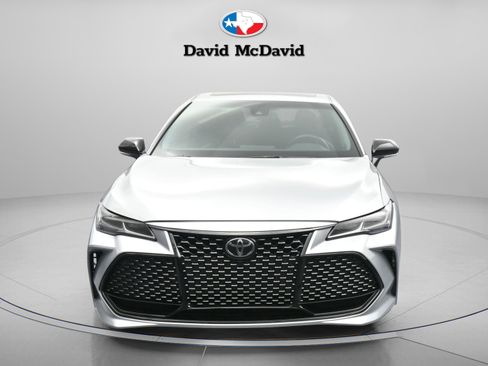 Used 2022 Toyota Avalon Touring image 27