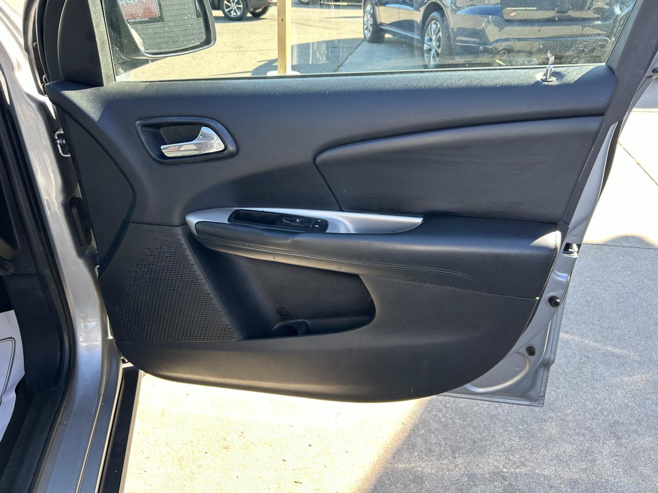 Used 2016 Dodge Journey SXT w/ Comfort/Convenience Group AWD/4WD image 17