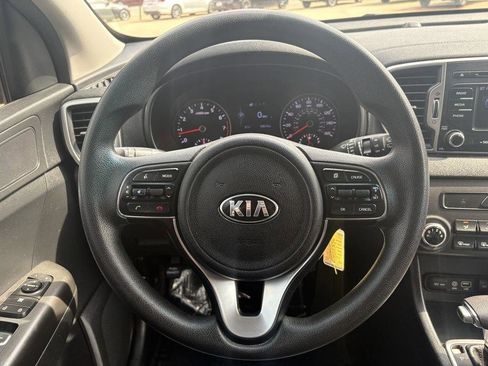 Used 2018 Kia Sportage LX FWD image 15